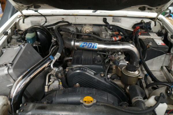 PDI+Landcruiser+HDJ79+Front+mount+Intercooler+Engine+Bay+front